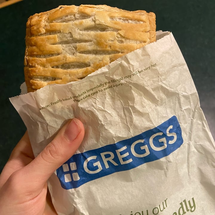photo of Greggs Festive Slice shared by @elizabethmullaney on  01 Dec 2021 - review