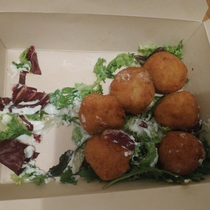 photo of Masa madre vegan food Beyond Burger shared by @susansublime on  15 Jun 2020 - review