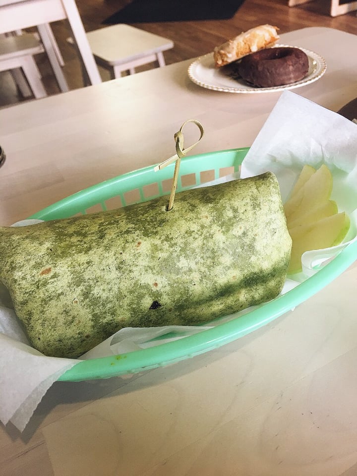 review photo of Roots Vegan Cafe & Juice Bar Sunrise Scramble shared by @thevegans on 14 Jan 2019 - review