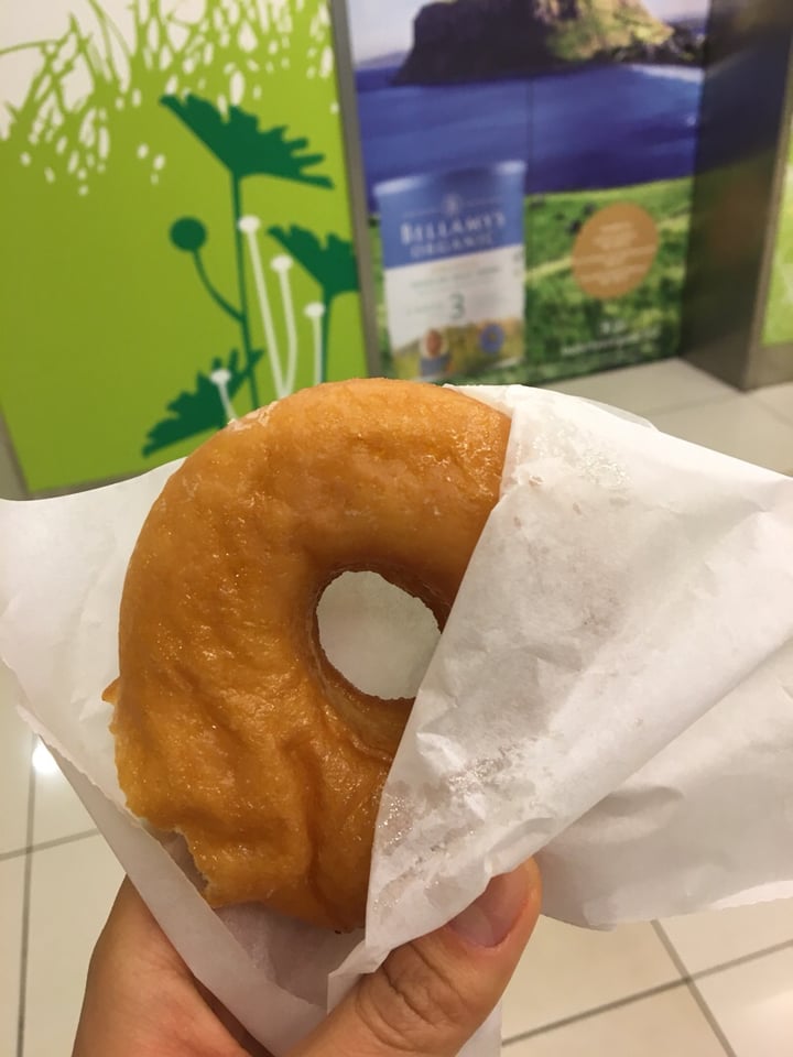 photo of Dunkin' Donuts Glazed shared by @pw on  05 Jul 2019 - review
