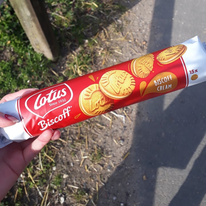 review photo of Lotus Biscoff Biscoff Cream shared by @lilylovestheplanet on 16 Mar 2022 - review