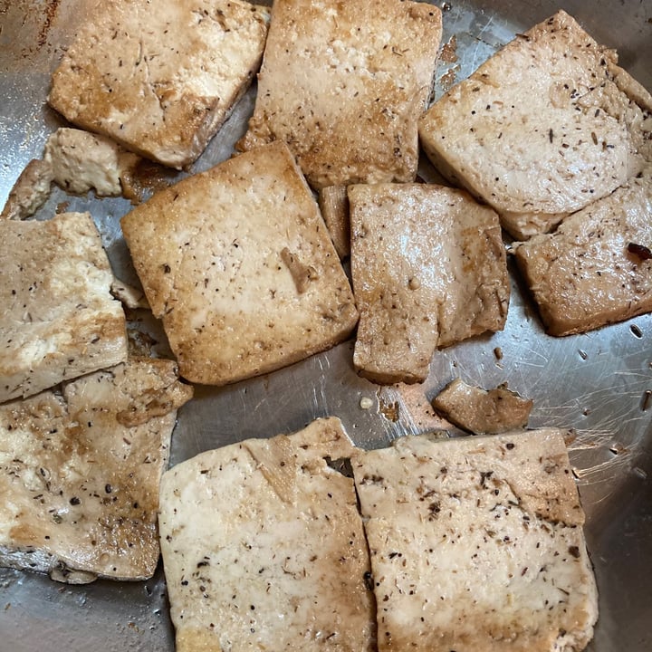 photo of Trader Joe's Organic Sprouted Tofu Extra Firm shared by @nibblenyaka on  04 Mar 2021 - review