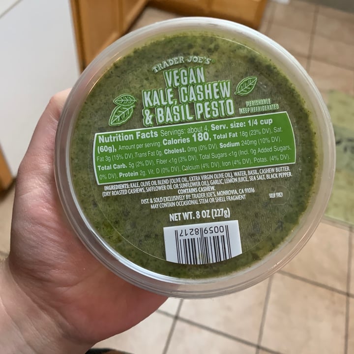 photo of Trader Joe's Vegan Kale, Cashew & Basil Pesto shared by @witchyvegan on  05 Jan 2020 - review