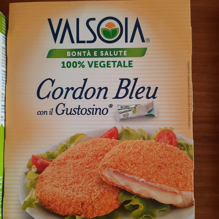 review photo of Valsoia Cordon Bleu con il Gustosino shared by @giugi on 15 Dec 2021 - review