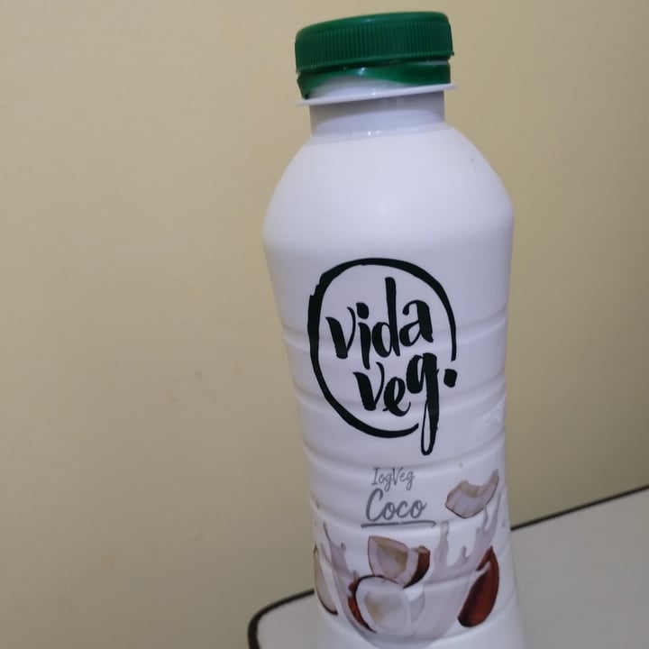 photo of Vida Veg Iogurte De Coco shared by @michellecruzdasilva on  28 Sep 2022 - review