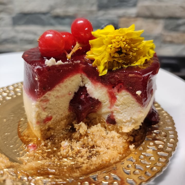 photo of Leccornie Vegan Cheesecake shared by @ambras on  26 Oct 2021 - review
