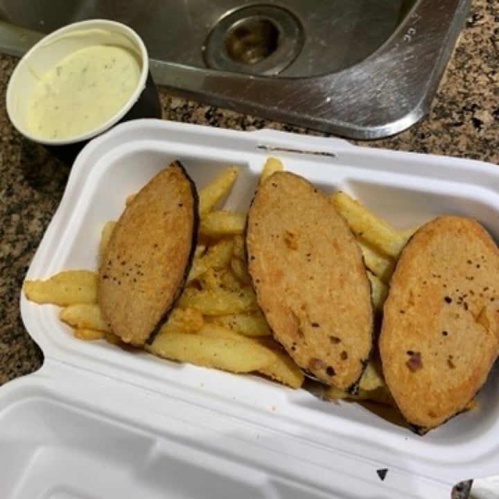 photo of Vegan I Thali Vegan fish and chips shared by @kajun23 on  16 Jul 2020 - review