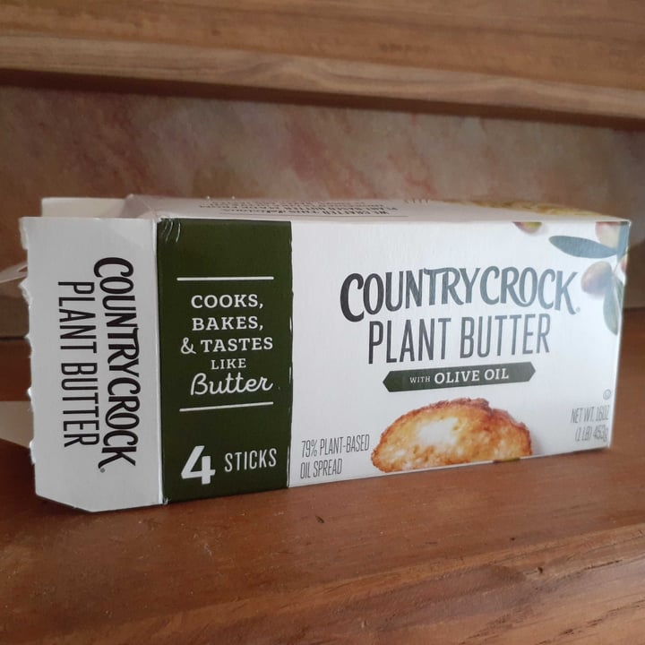photo of CountryCrock Plant Butter with Olive Oil 4 Sticks shared by @heartartichokehearts on  28 Jan 2022 - review