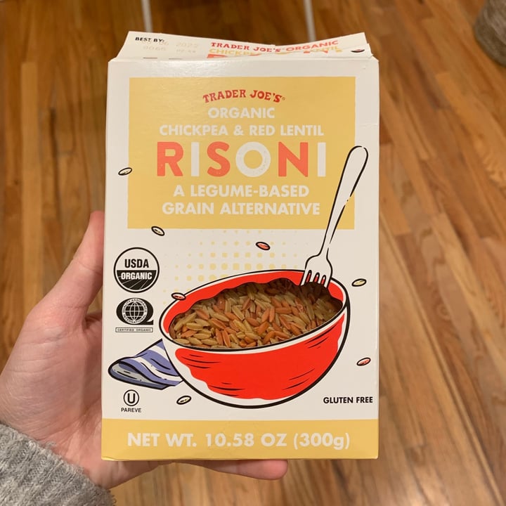 photo of Trader Joe's Organic chickpea & red lentil Risoni shared by @newlyvegan on  15 Mar 2021 - review