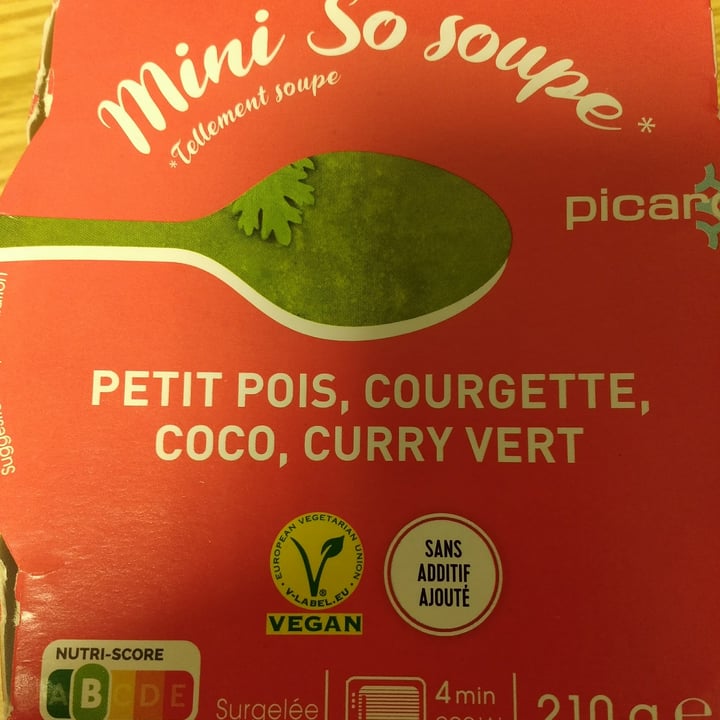 photo of Picard Soupe Petit pois, Courgette, Coco, Curry vert shared by @astoria on  06 Jan 2021 - review