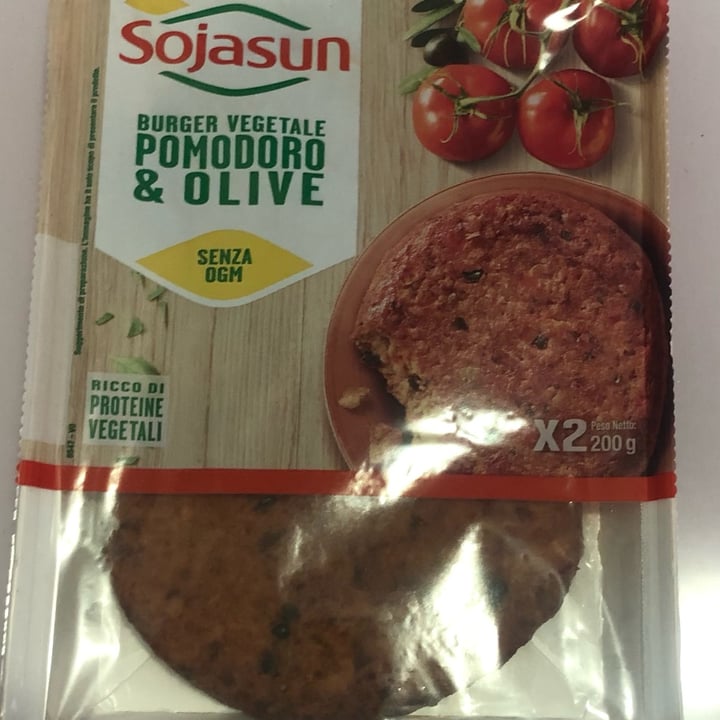 review photo of Sojasun Burger Pomodoro & Olive shared by @francyveg86 on 04 Sep 2022 - review