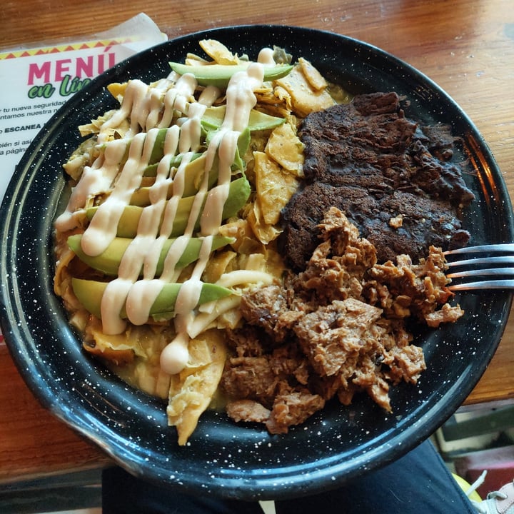 review photo of Revolucion Verde Chilaquiles shared by @elidarko on 28 Jul 2022 - review