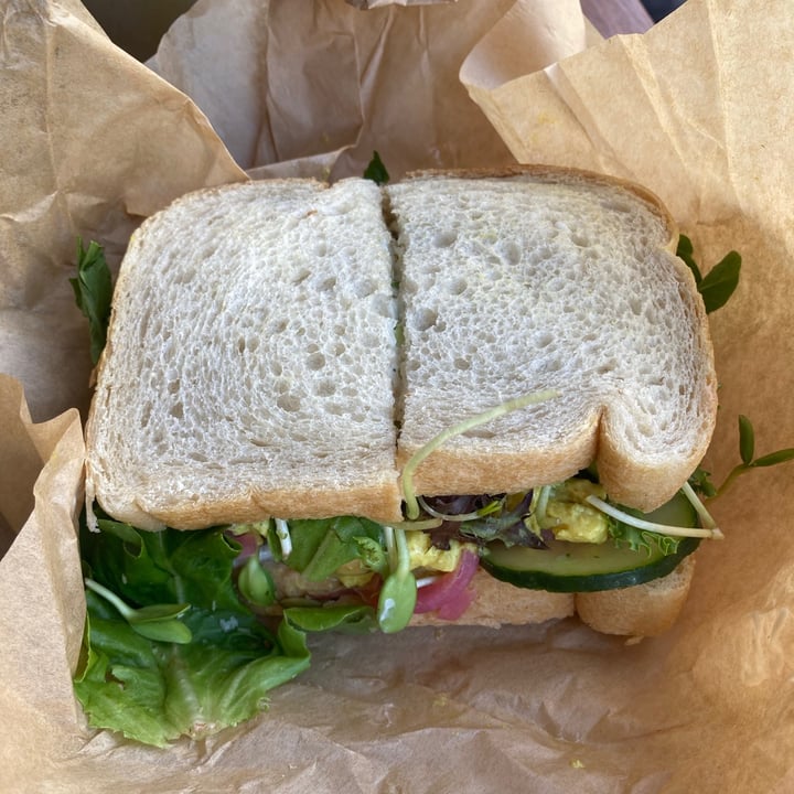 photo of The Cosmic Kitchen Ulu Curry Sandwich shared by @teresannnnnn on  05 Oct 2020 - review