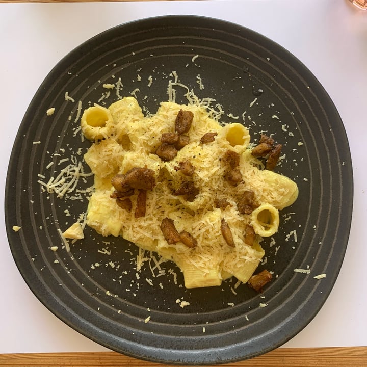 photo of Nativa Ristorante Mezze maniche alla carbonara shared by @friedat on  21 May 2022 - review