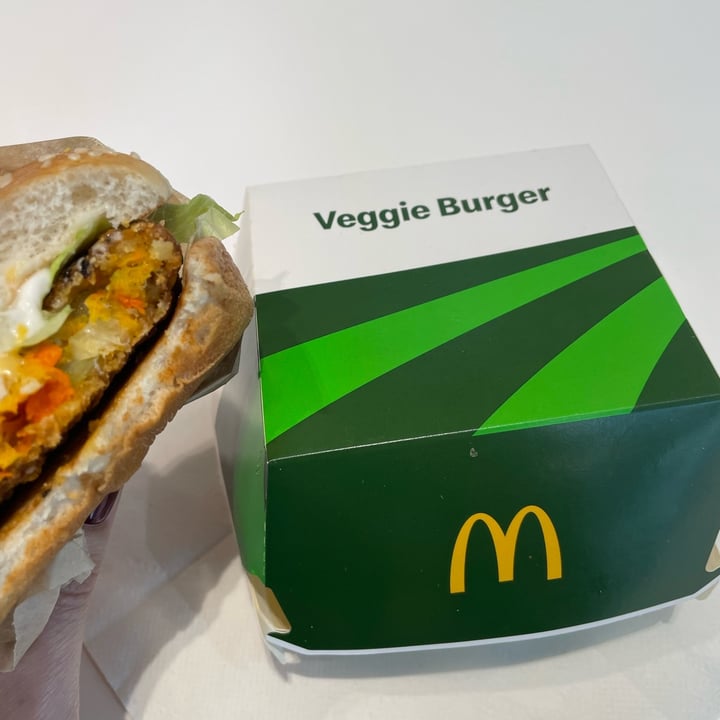 photo of McDonald’s McVegan shared by @gabriellaesse on  10 Mar 2022 - review
