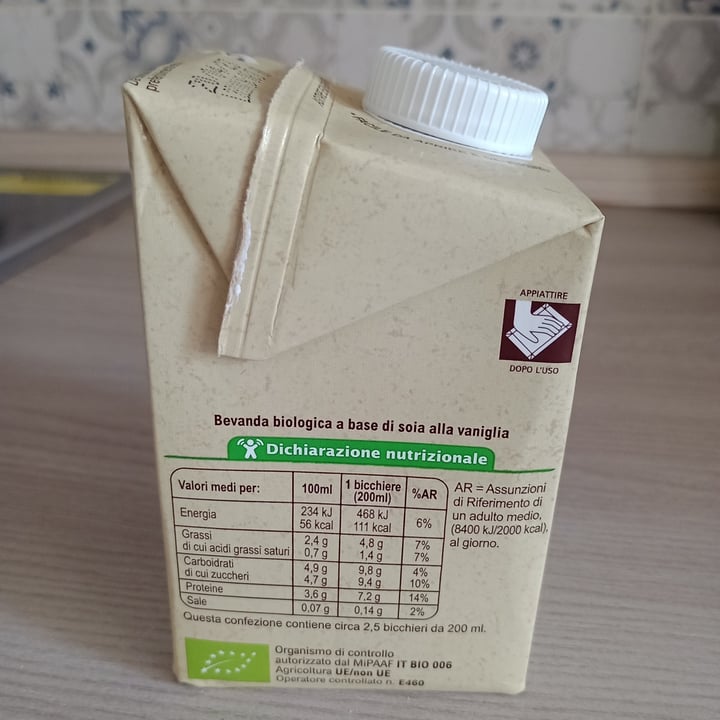 photo of Carrefour Bio Drink soia shared by @malpelo123 on  02 Jul 2022 - review