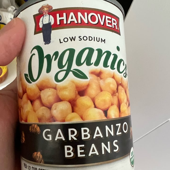 photo of Hanover organic low sodium garbanzo beans shared by @allycat38 on  17 Aug 2022 - review