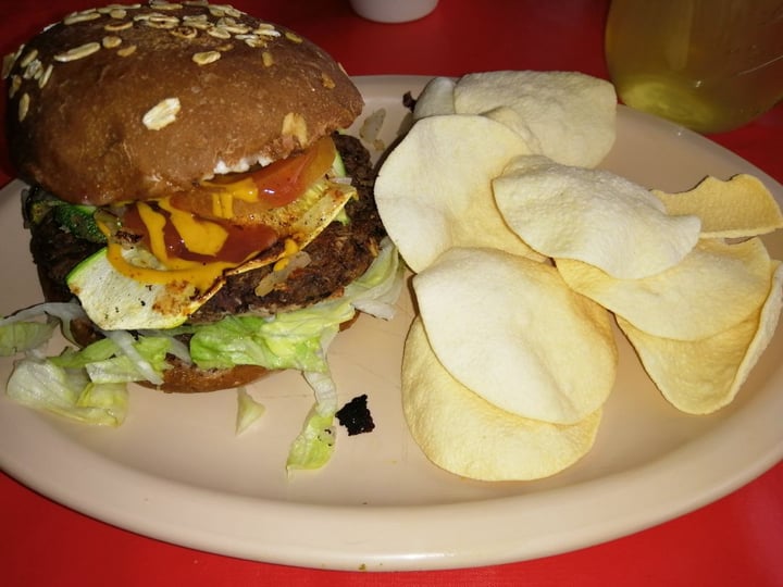 review photo of Vegano Feroz God Save The Queen shared by @carmenloya on 12 Dec 2019 - review