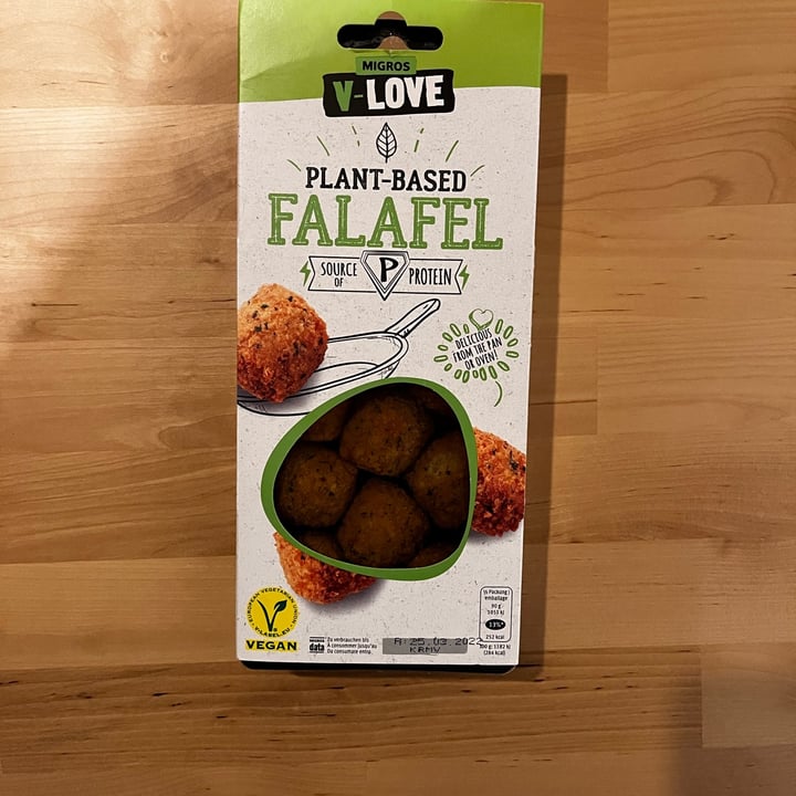 photo of Migros V-Love Falafel shared by @bianchina18 on  11 Mar 2022 - review