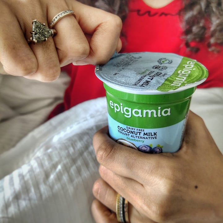 review photo of Epigamia Coconut Milk Yoghurt Blueberry shared by @myvegantale on 03 Feb 2021 - review