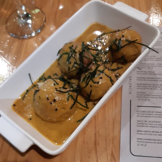 Photo of the dish “Albóndigas De La Abuela Thai”