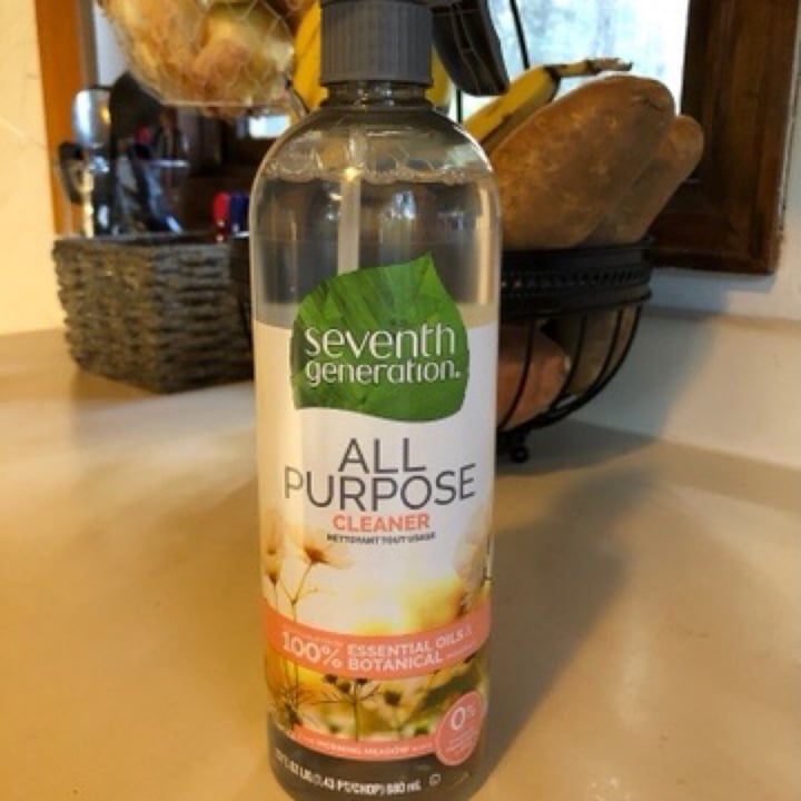 review photo of Seventh Generation All Purpose Cleaner shared by @mademosielle on 28 May 2020 - review