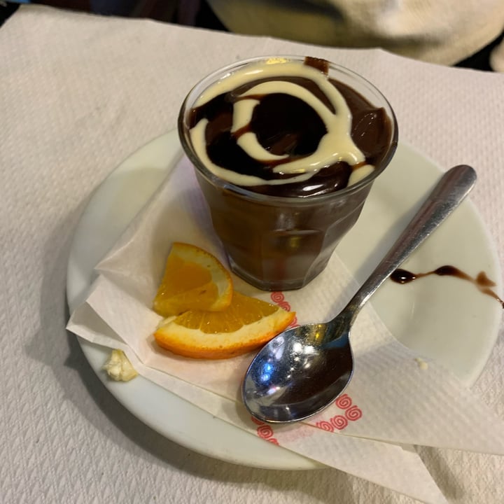 photo of Veggie Garden Mousse De Chocolate shared by @srta-marta on  26 Feb 2022 - review