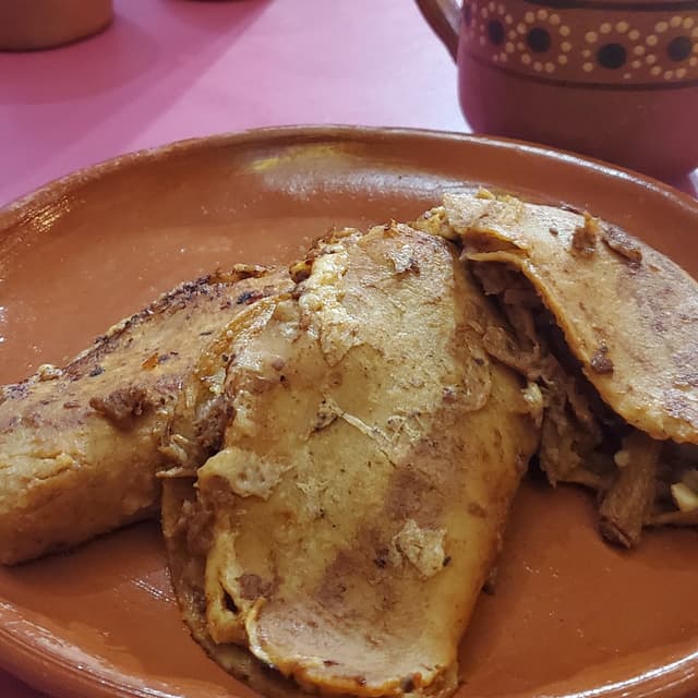 Foto del piatto “Tacos de birra con caldo”