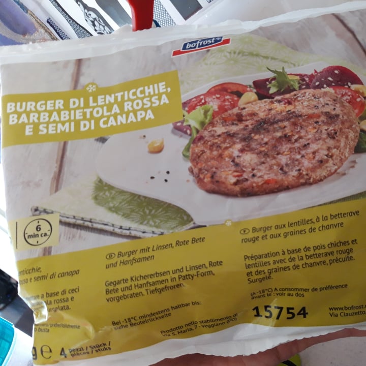 review photo of Bofrost Burger di lenticchie, barbabietola rossa e semi di canapa shared by @serenamazzini on 15 Apr 2022 - review