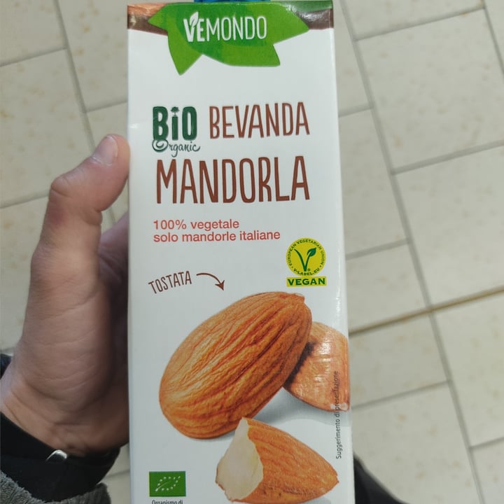 photo of Vemondo Bio Bevanda Mandorla shared by @lauradavega on  10 Mar 2022 - review