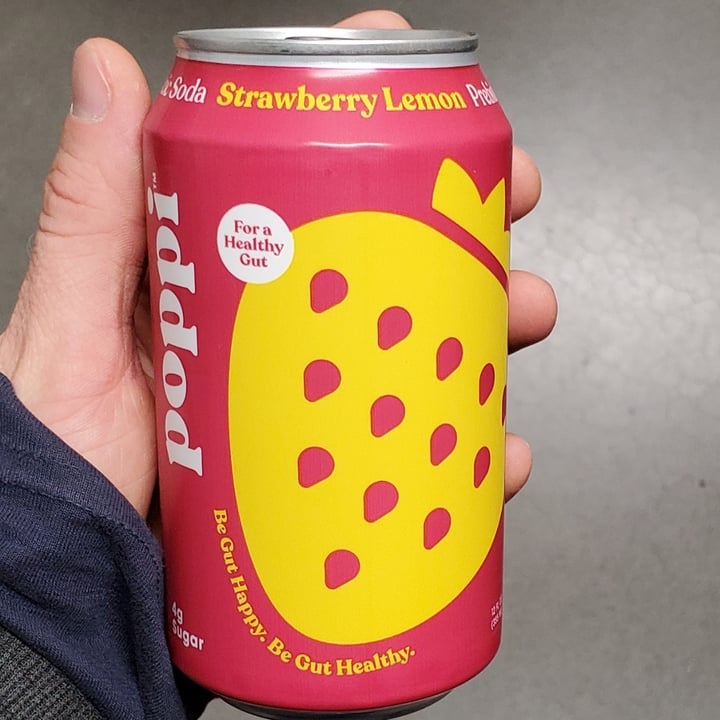 photo of Poppi Strawberry Lemon Probiotic Soda shared by @brtjohns on  20 Dec 2021 - review