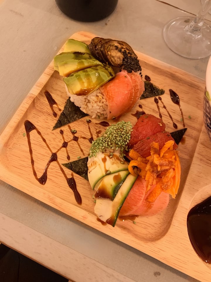review photo of Riz Riz Sushi Donut shared by @junetheonly on 14 May 2019 - review
