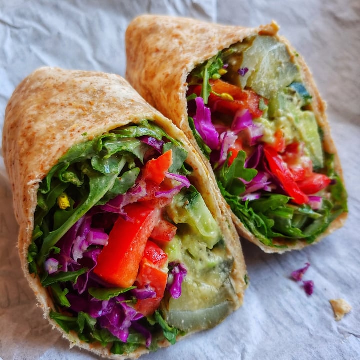 photo of KAUAI Avo falafel wrap shared by @veganonthesavannah on  13 May 2021 - review