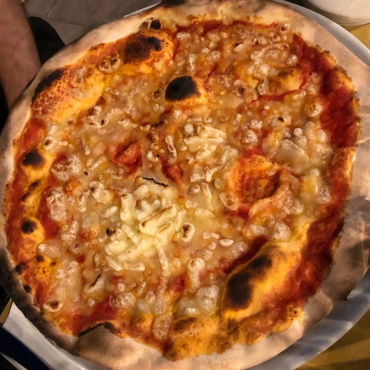photo of Pizzeria Frontoni Pizza Diavola shared by @crisvegana on  17 Jun 2022 - review