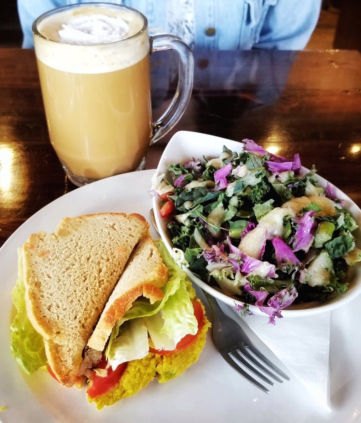 review photo of SaraBella's Gluten Free Café Vegan Curry Chickpea Sandwich shared by @amysoranno on 01 Mar 2019 - review