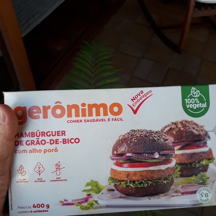 photo of Gerônimo hambúrguer de grão de bico Hambúrguer de grão de bico geronimo shared by @isabelaccampora on  16 Apr 2022 - review