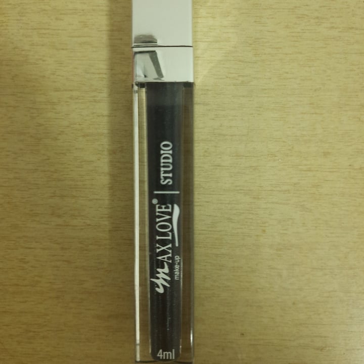 review photo of MAX LOVE make Up Studio Gloss Black Rain shared by @ninicocoi on 04 Jul 2022 - review