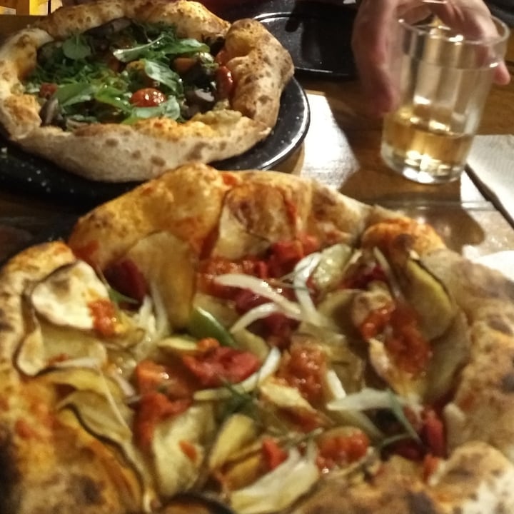 photo of El Taller Pizza vegana shared by @maite on  11 Mar 2022 - review
