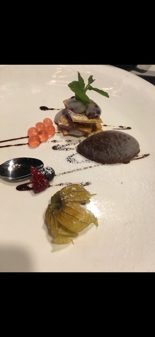 photo of Joie Layers of Red Bean and Yam with Rose Glass shared by @giveafudge2day on  27 Nov 2019 - review