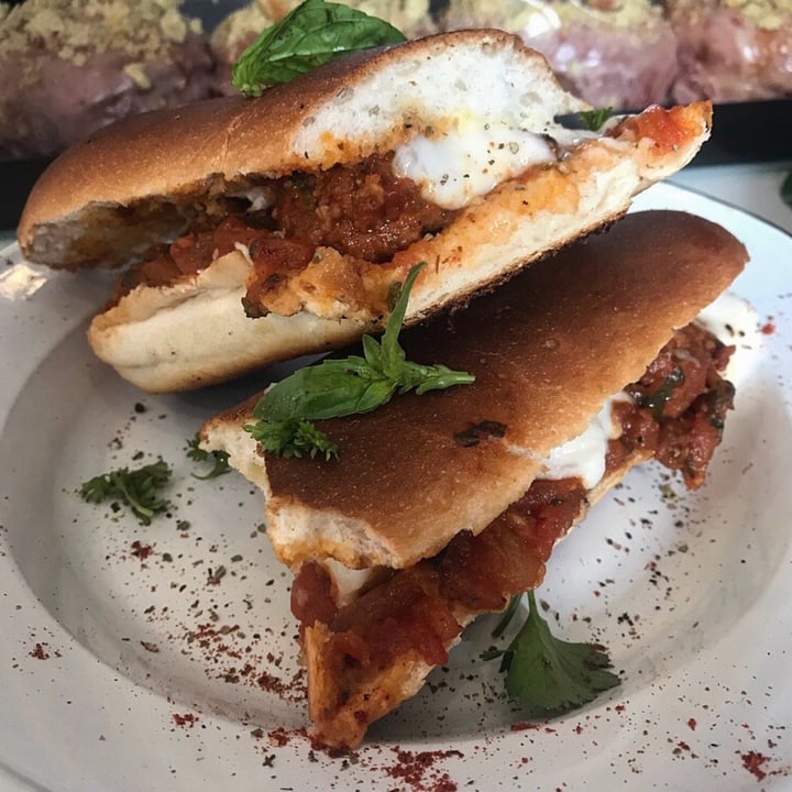photo of Grumpy & Runt | Little Deli & Donuts Meatless Meatball Sub shared by @capetownvegan on  25 Sep 2020 - review