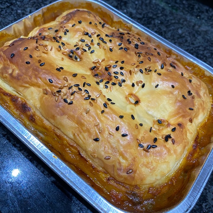 photo of Simple Truth Plant-Based Curry Pie shared by @earthcandi on  04 Dec 2022 - review