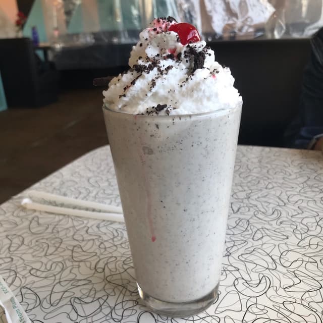 Photo of the dish “Cookies and Cream Milkshake”