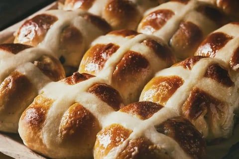 The no-knead vegan hot cross buns recipe you've been waiting for