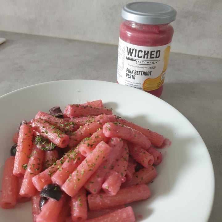 photo of Wicked Pink beetroot Pesto shared by @v3e3r3o on  06 Oct 2020 - review