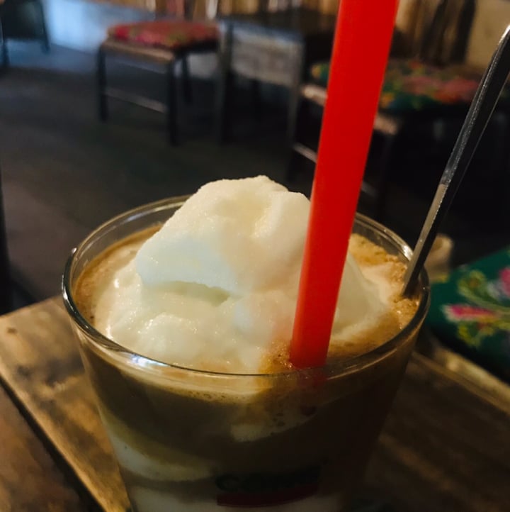 photo of Cộng Cafe Coconut Milkshake with Coffee shared by @fi-iv on  07 Jun 2019 - review