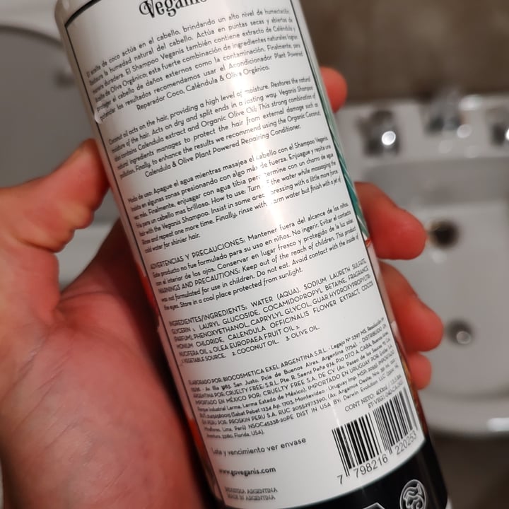review photo of Veganis Shampoo Plant Powered Reparador Coco, Caléndula & Oliva Orgnánico shared by @agustin-alvarez on 04 Nov 2022 - review