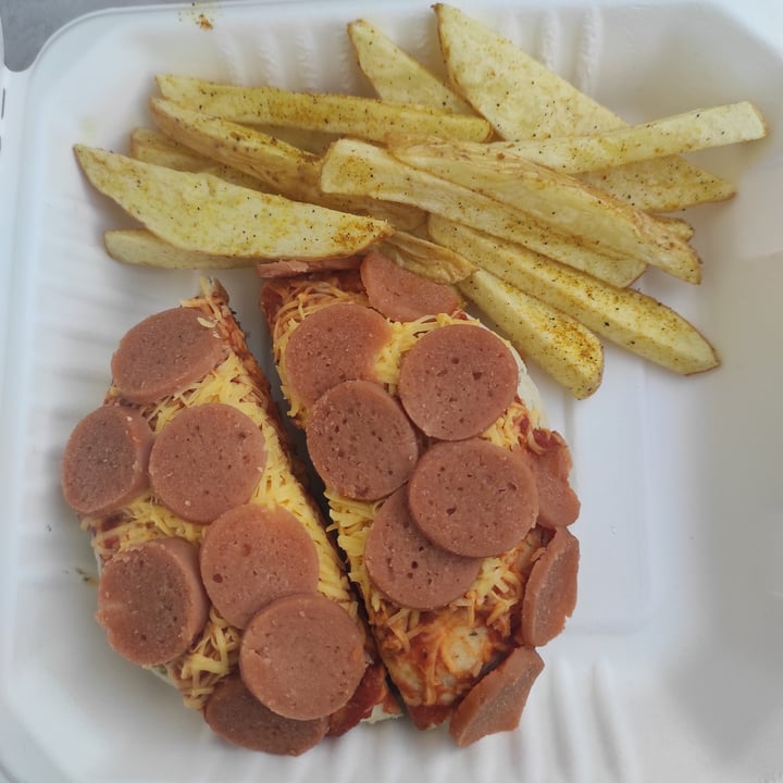 photo of Vegarum Pizzaburger shared by @nitaav2 on  24 Jun 2022 - review