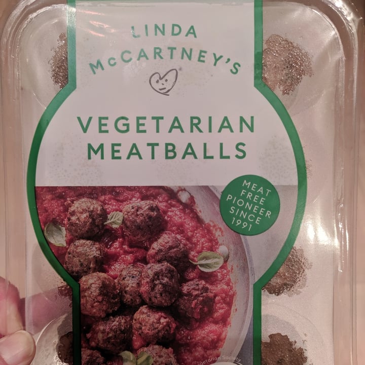 photo of Linda McCartney's Vegetarian Meatballs shared by @luanitafnt on  29 Nov 2022 - review