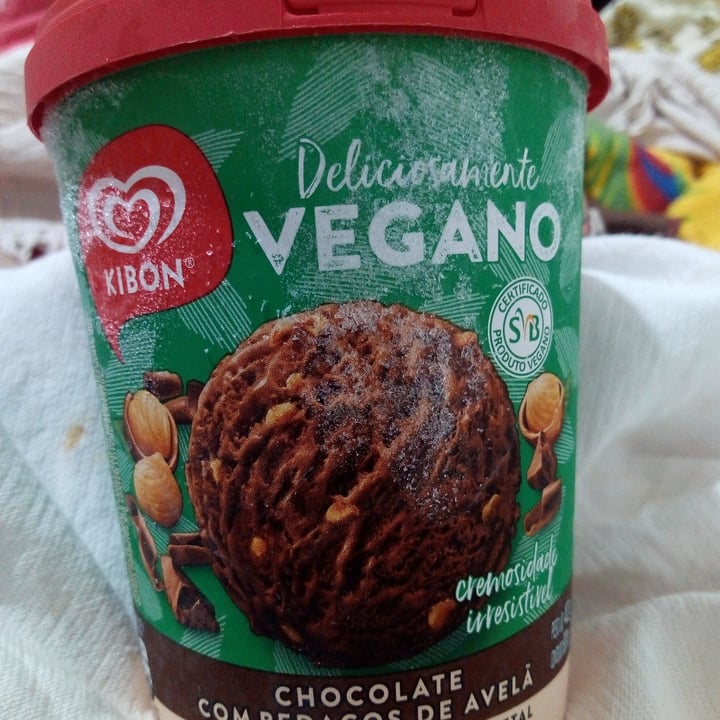 photo of Kibon  Sorvete Vegano Chocolate Com Avelã shared by @josywolfart on  13 Oct 2022 - review