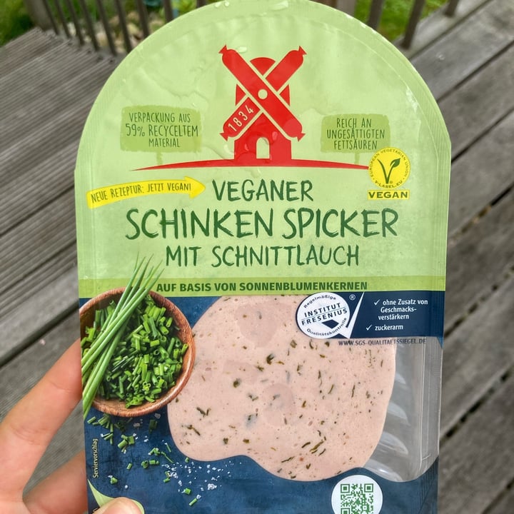 photo of Rügenwalder Mühle Veganer Schinken Spicker Mit Schnittlauch shared by @manuelacristaldi on  15 Aug 2022 - review
